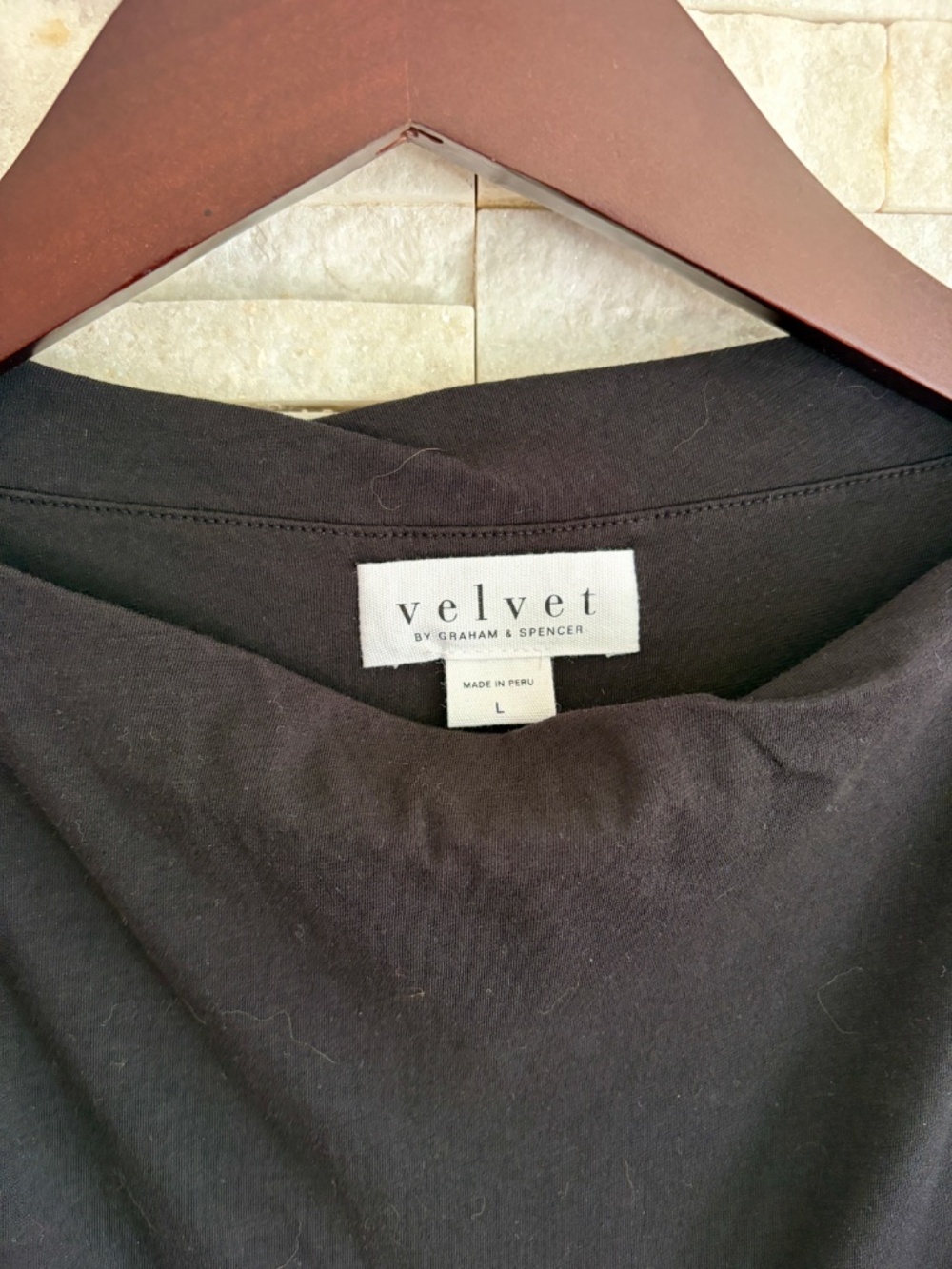 VELVET by Graham & Spencer Emilia Black Cotton Blend Sleeveless Top - Picture 4 of 5